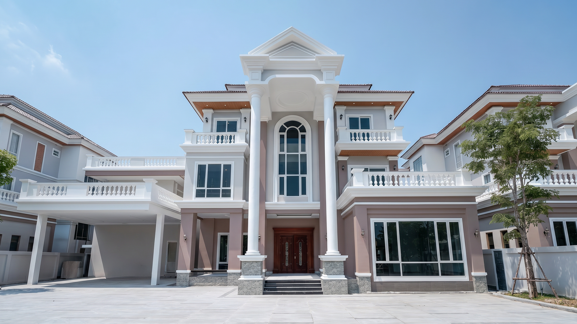 Queen Villa
